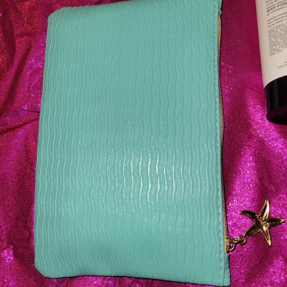 PERLIER BODY BALM & HAND CRM Lot w/ IPSY Cosmetic Bag, Lip Gloss & 2Travel Minis - Picture 2 of 8